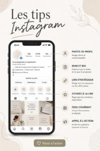 Une femme créant du contenu sur Instagram avec un smartphone