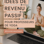 Un professeur de yoga en ligne partage sa passion et ses connaissances