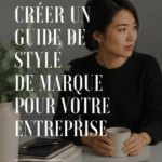 Guide de style d'entreprise sur une table avec des échantillons de couleurs