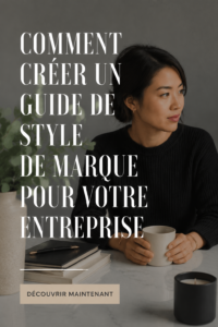 Guide de style d'entreprise sur une table avec des échantillons de couleurs